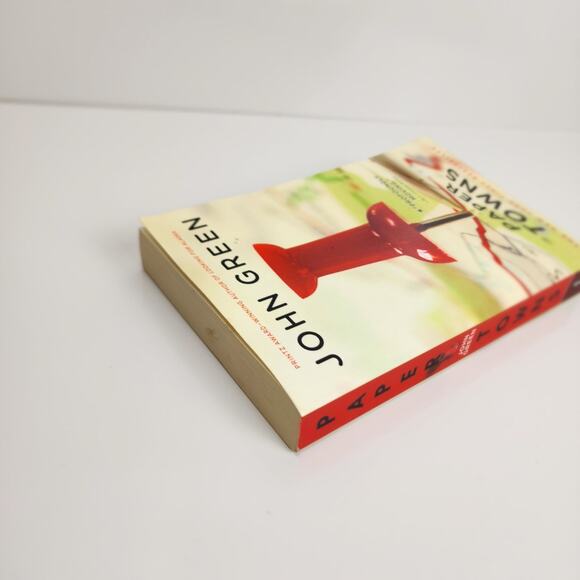 Paper Towns by John Green Young Adult Readers Mystery Genre Paperback Book - Picture 4 of 7